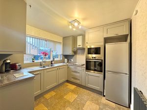 Photo 14- click for photo gallery